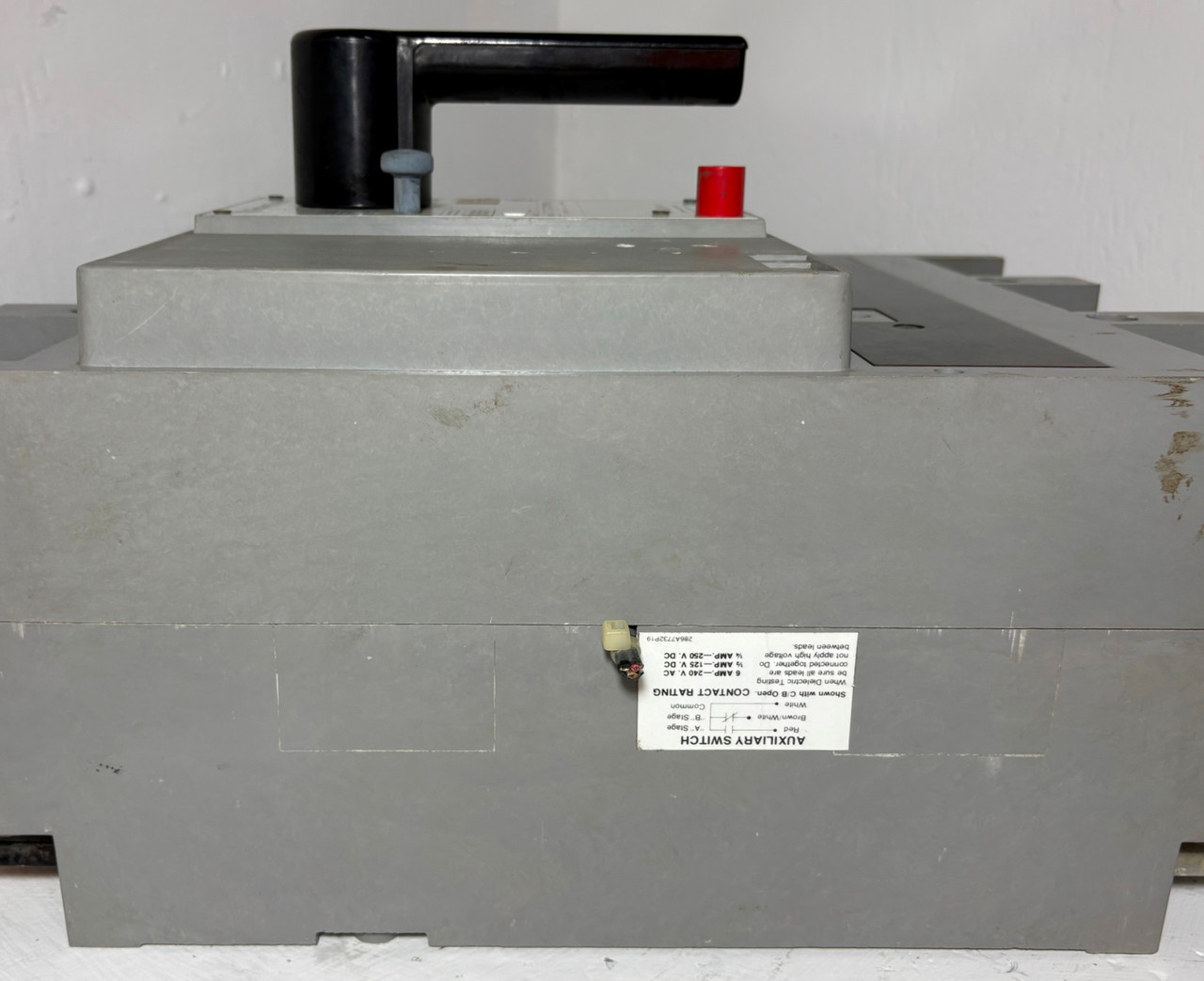 GE TPVF5616 1600A Power Break LI Circuit Breaker w/ Aux TPVF5 600V 1600 Amp 3P (EM5946-1)