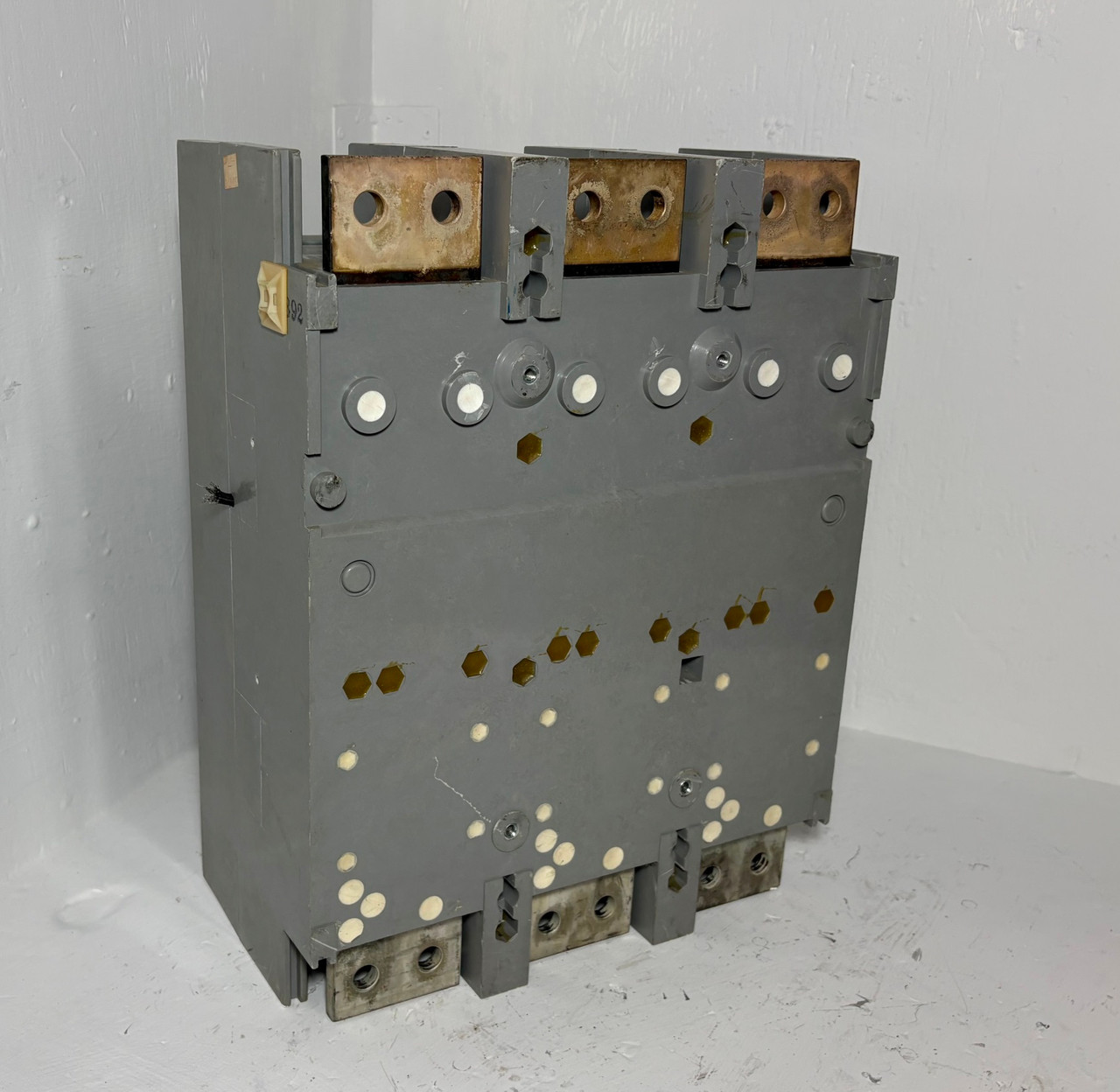 GE TPVF5616 1600A Power Break LI Circuit Breaker w/ Aux TPVF5 600V 1600 Amp 3P (EM5946-1)