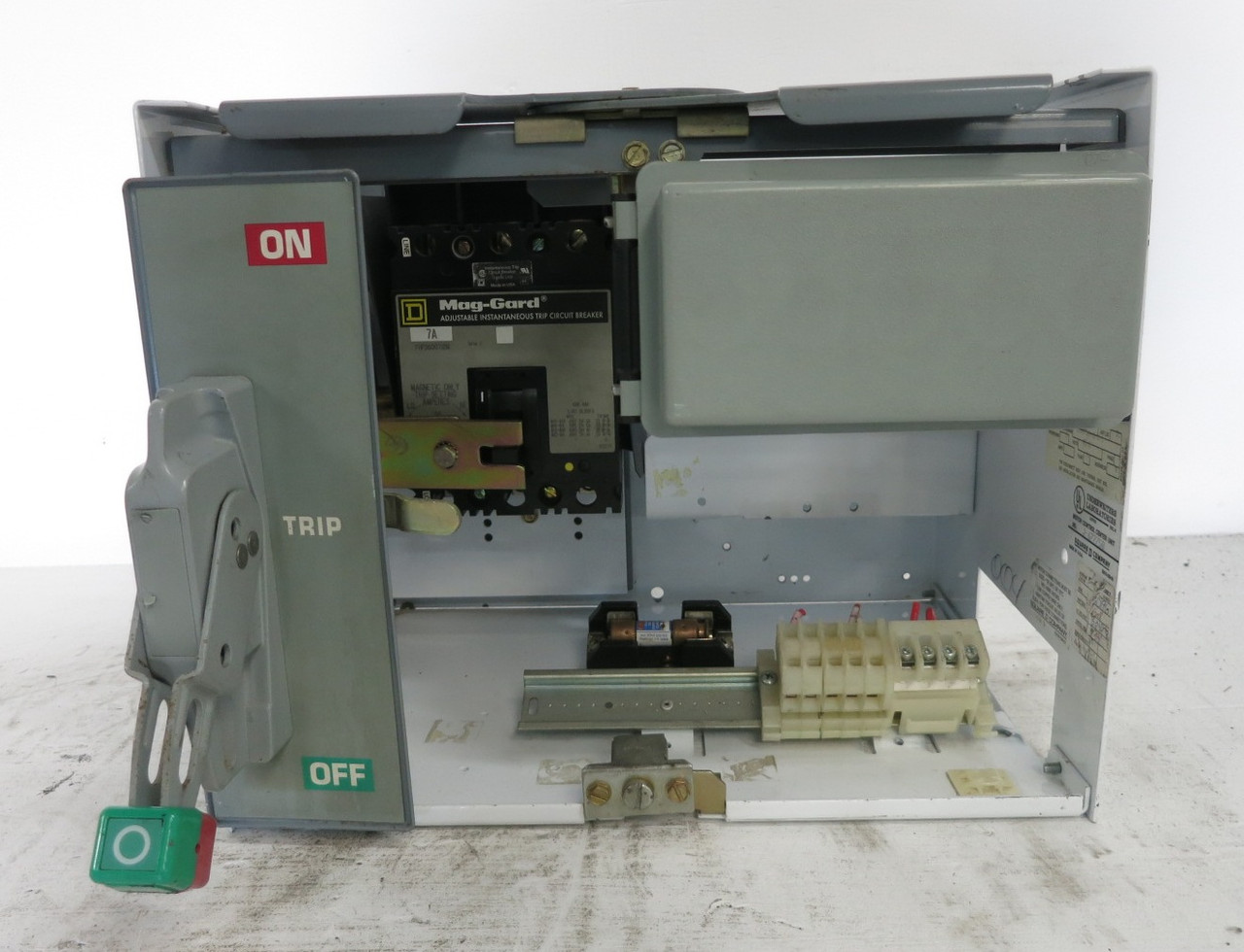 Square D Model 6 7A Breaker Feeder 12" MCC Bucket Mod 6 7 Amp FHP3600712M (DW8344-1)