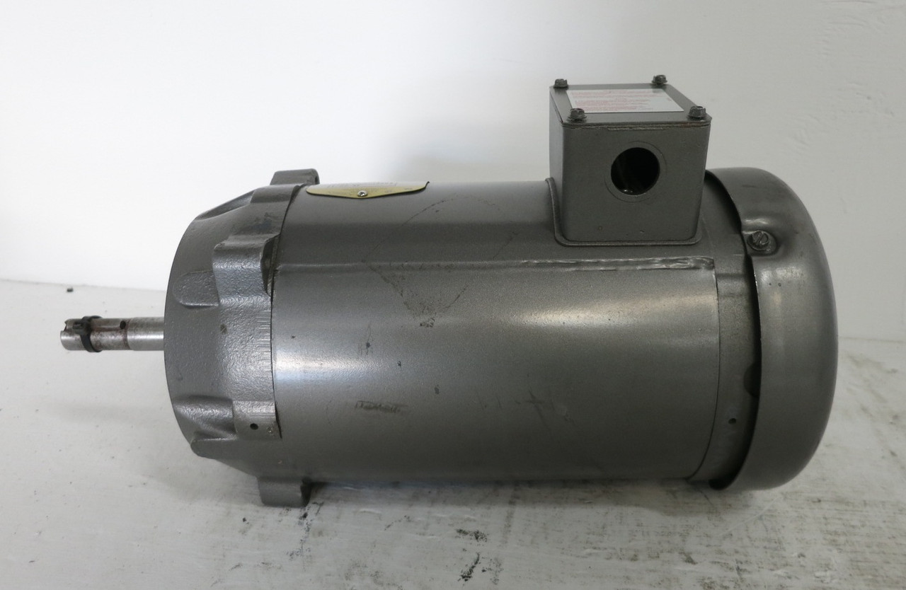 NEW Baldor 35M647-863G1 2.2 kW IEC AC Motor D90LC 208-230/460V 3450 RPM TE (DW8343-1)