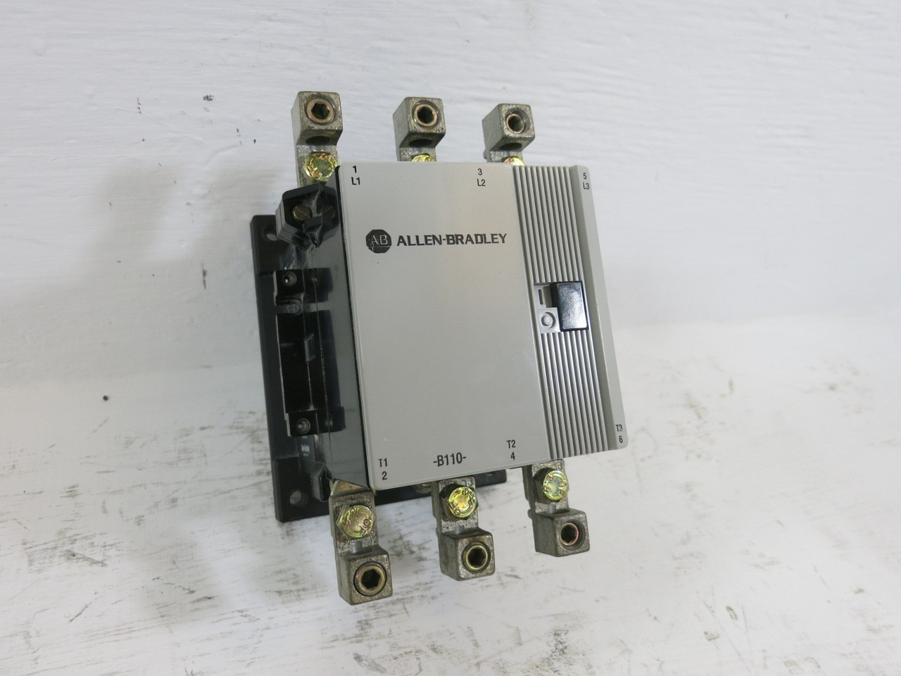 Allen Bradley AB 100-B110N*3 110 Amp Motor Contactor 600Vac 120V Coil 100 HP (BJ1132-43)