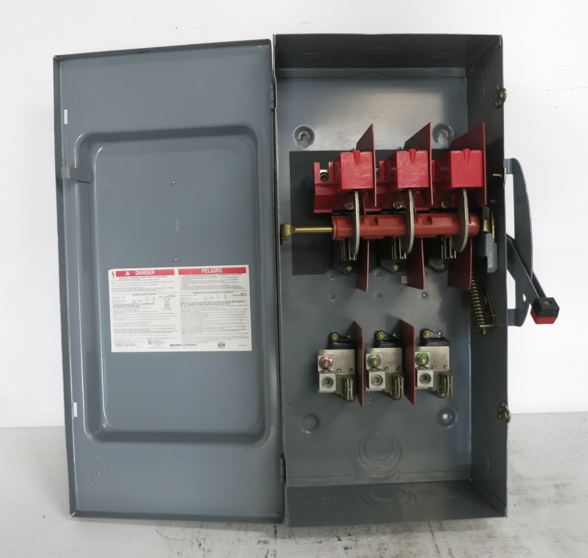 Square D H364 200A 600V Fusible Heavy Duty Safety Switch Disconnect 200 Amp E2 (DW8353-1)