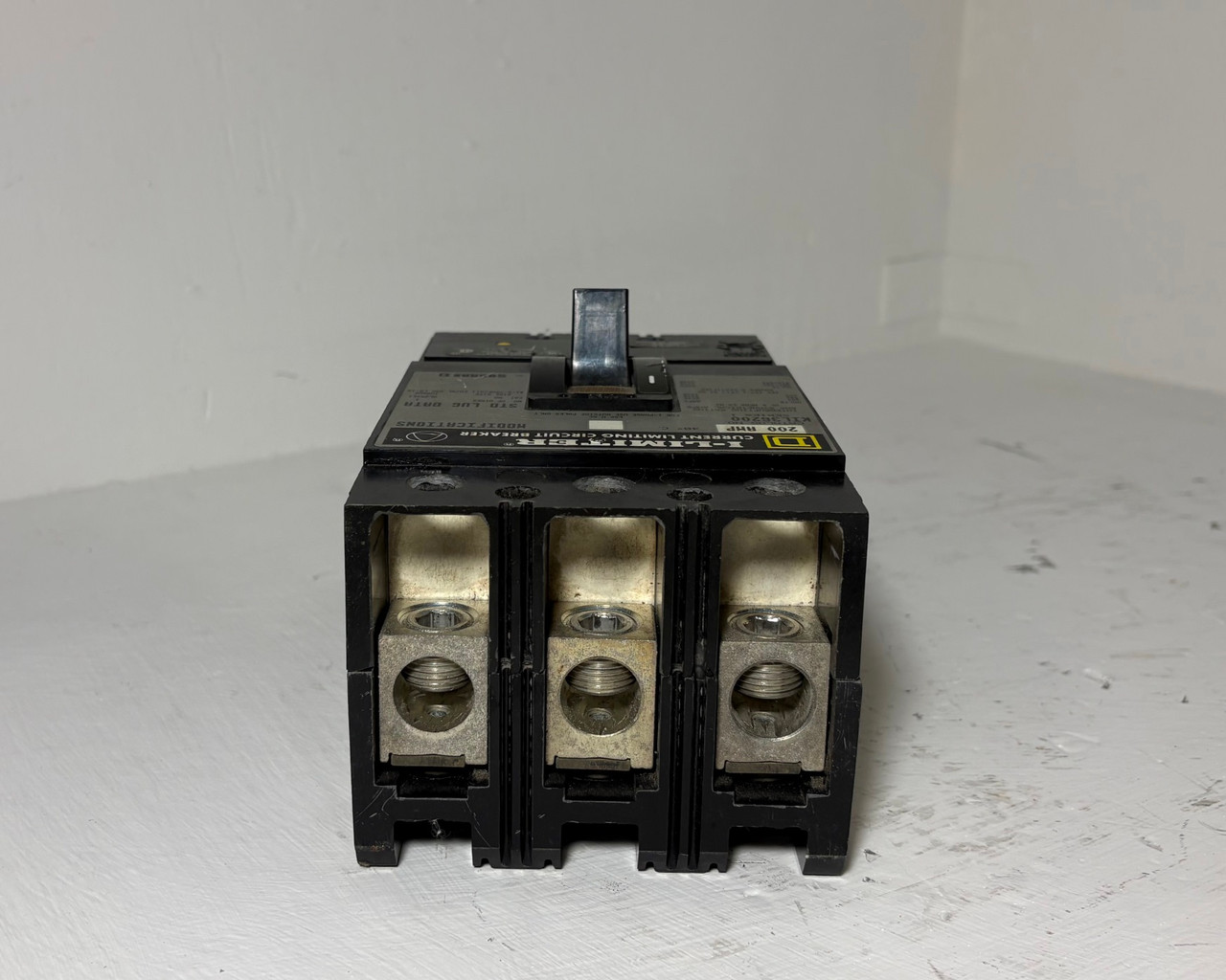 Square D KIL36200 200A I-Limiter Circuit Breaker 480/600V 3 Pole 200 Amp (EM5948-1)