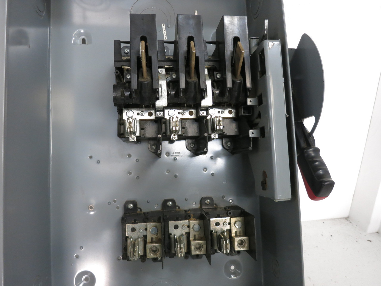 Square D H364 200A 600V Fusible Heavy Duty Safety Switch Disconnect 200 Amp F05 (DW8363-1)