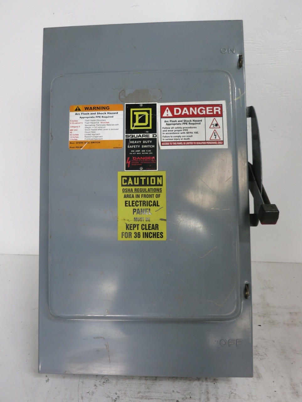 Square D H364N 200A 600V Fusible Safety Switch Disconnect 200 Amp H-364-N E1 (DW8360-2)