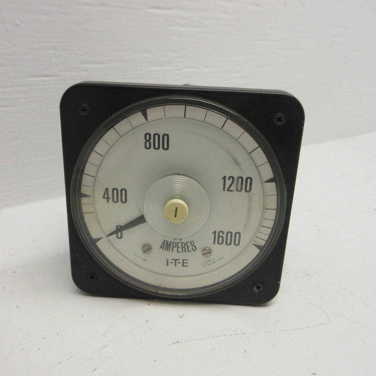 Crompton ITE 077-08AA-LSTE AC Amperes Panel Meter 8AALSTE 5A (Range: 0/1600 AAC) (AH1456-1)