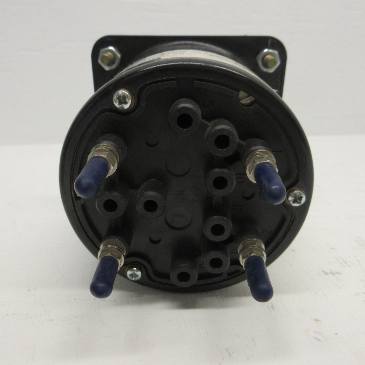 ASCO 077-DI AC Amperes Panel Meter 503592-014-D 5AAC 24VDC (Range: 0/2000 AAC) (AH1455-1)