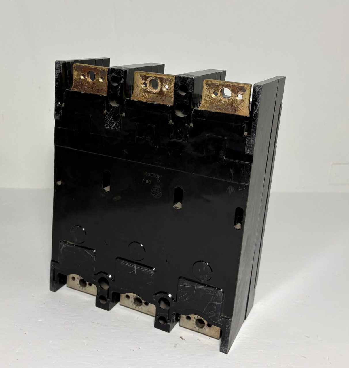 GE TJK436F000 400A Circuit Breaker w/ 225 Amp Trip 480/600V 3P General Electric (EM5953-1)