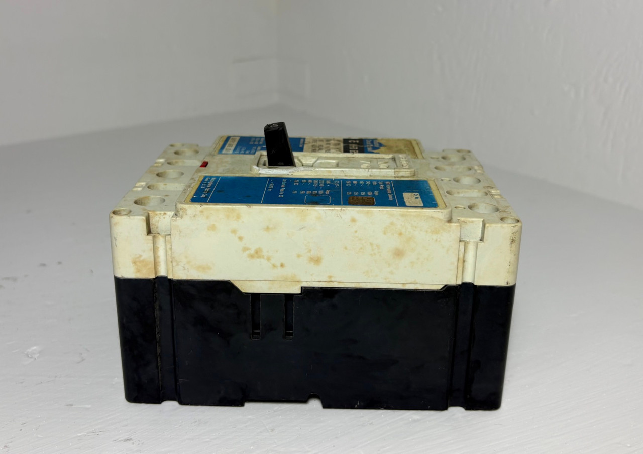 Westinghouse HFD3040L 40A Circuit Breaker Matte Blue 3P HFD3040 40 Amp bad label (EM5956-1)