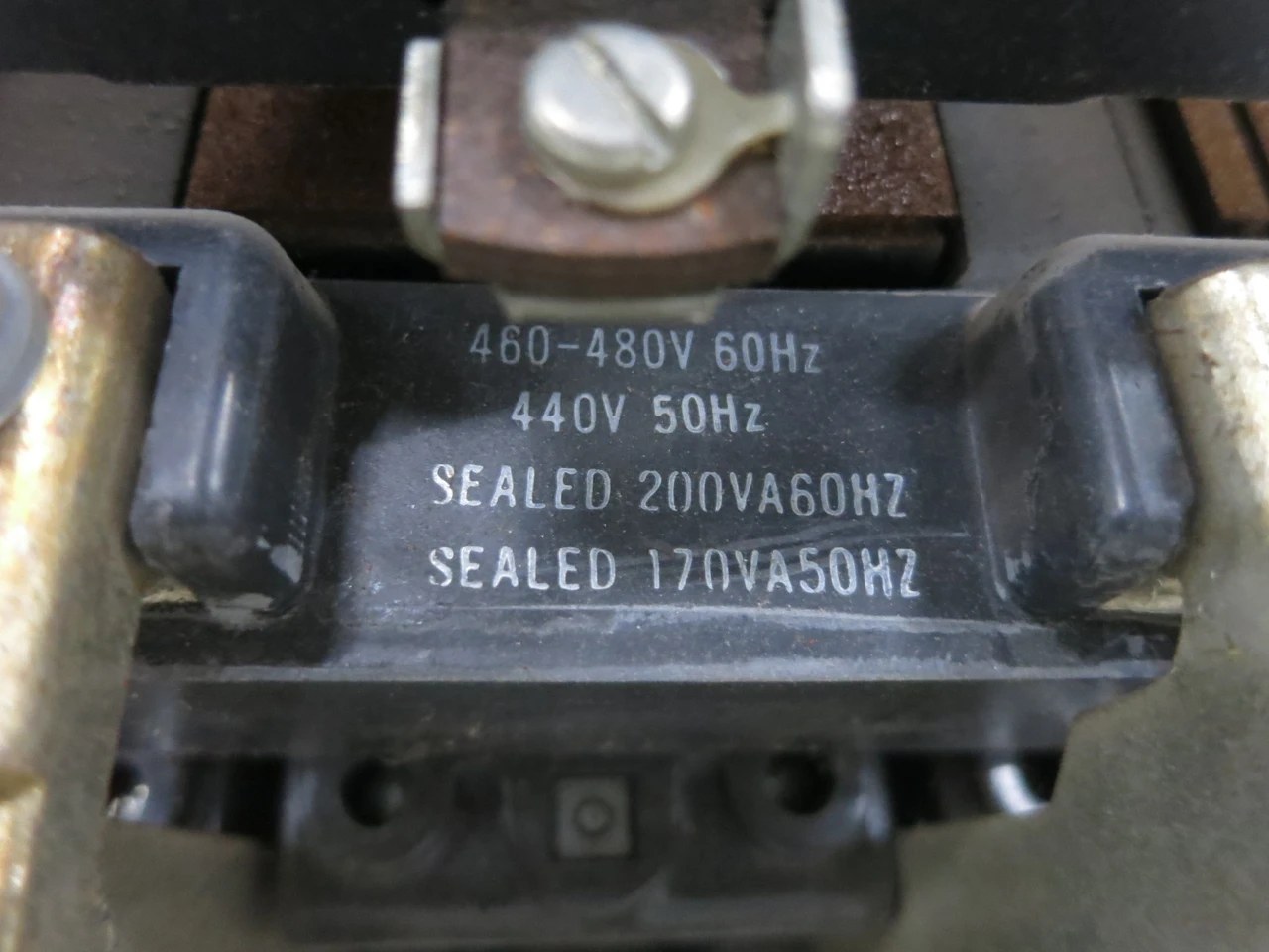 GE CR306G0**MDH Size 5 Motor Starter 480V Coil 200 HP CR306G0 (DW8368-1)