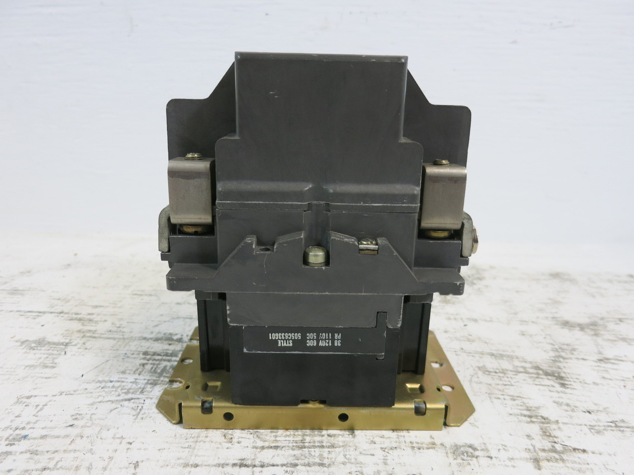 Westinghouse Size 4 A201K4CX Motor Contactor 135A 120V Coil (BJ1140-1)