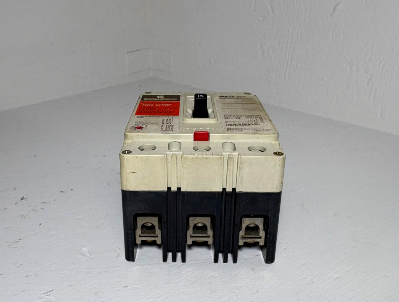 Challenger CHMP015E0 15A Circuit Breaker Matte Orange 600V 3P Type CHMP 15 Amp (EM5959-1)