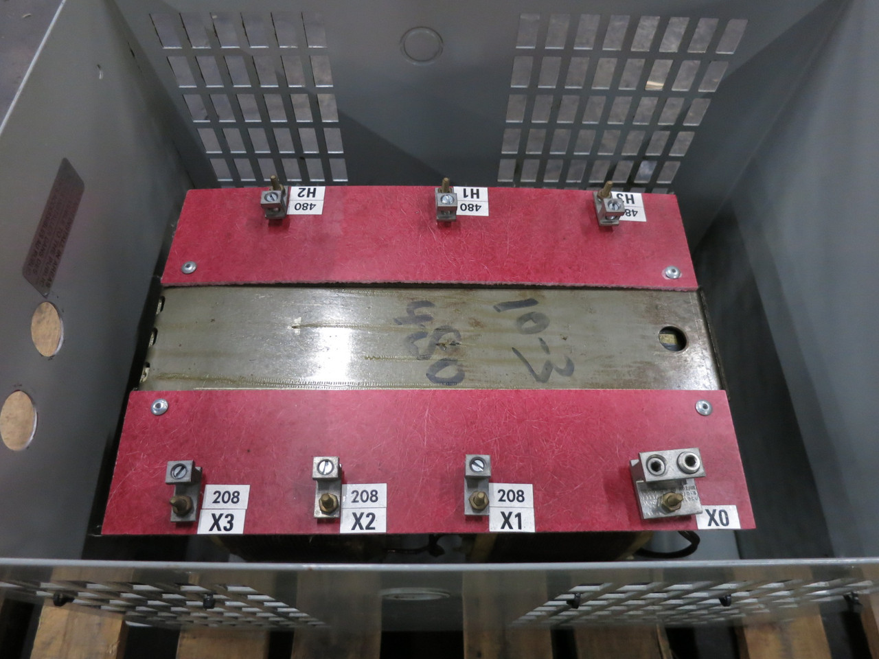 Marcus 10 kVA 480 Delta to 208Y/120 V 3PH Dry Type Transformer MT10B1 TWM 480V (DW8383-2)