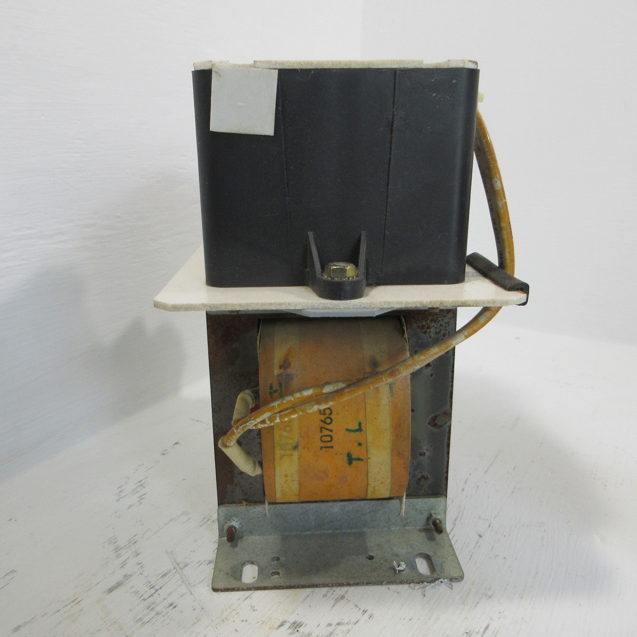 AFP 8700107650F 2 kVA 2400 to 230/115 V 1PH Transformer GE 573A350P44 2400V (AH1468-6)