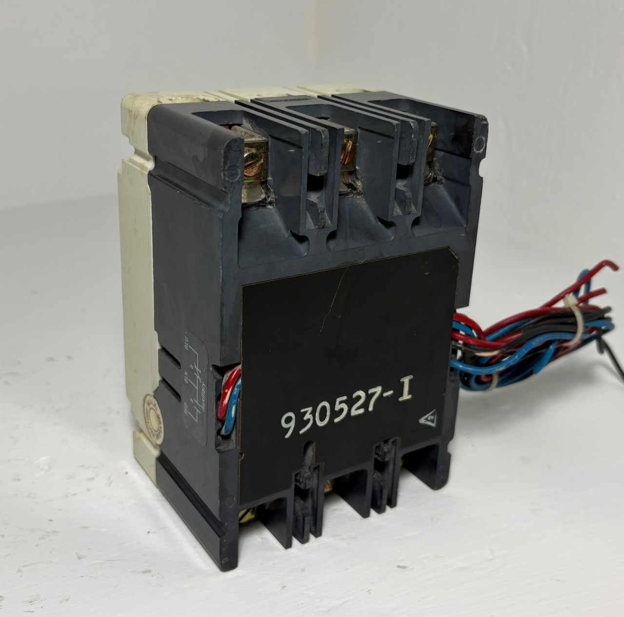 Westinghouse HMCP030H1C 30A Circuit Breaker Matte w Aux 600V 3P Type HMCP 30 Amp (EM5968-1)