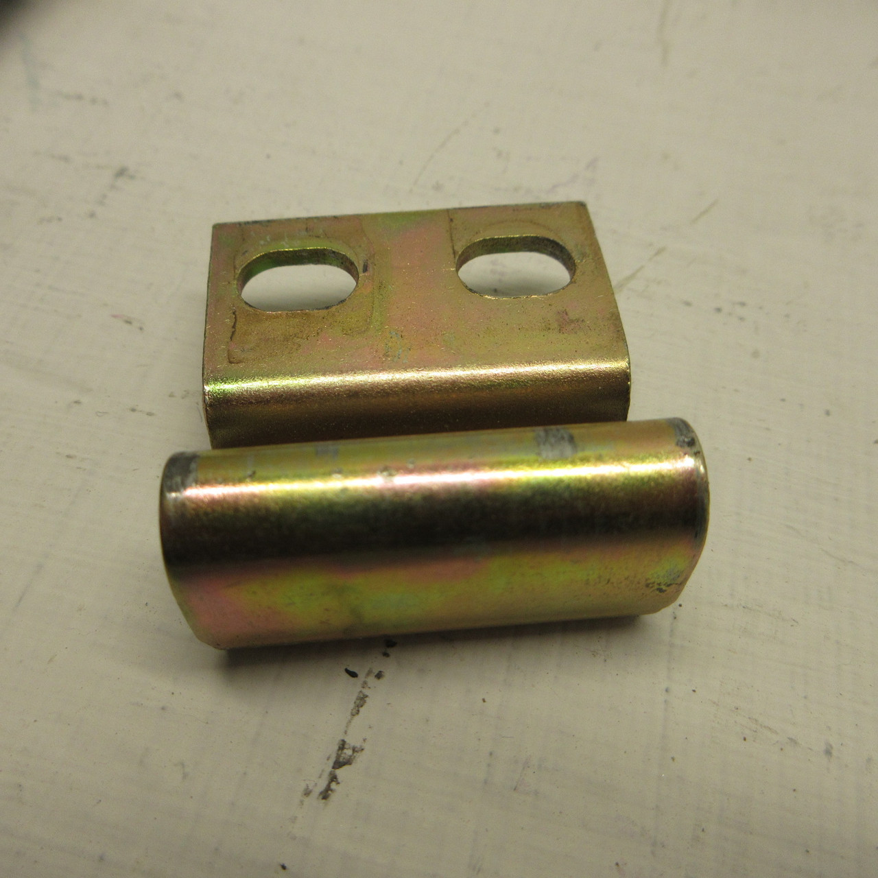 Allen Bradley 2100 Centerline MCC Bucket Door 1-3/8" Hinge Assembly (SET OF 2) (AH1470-100)