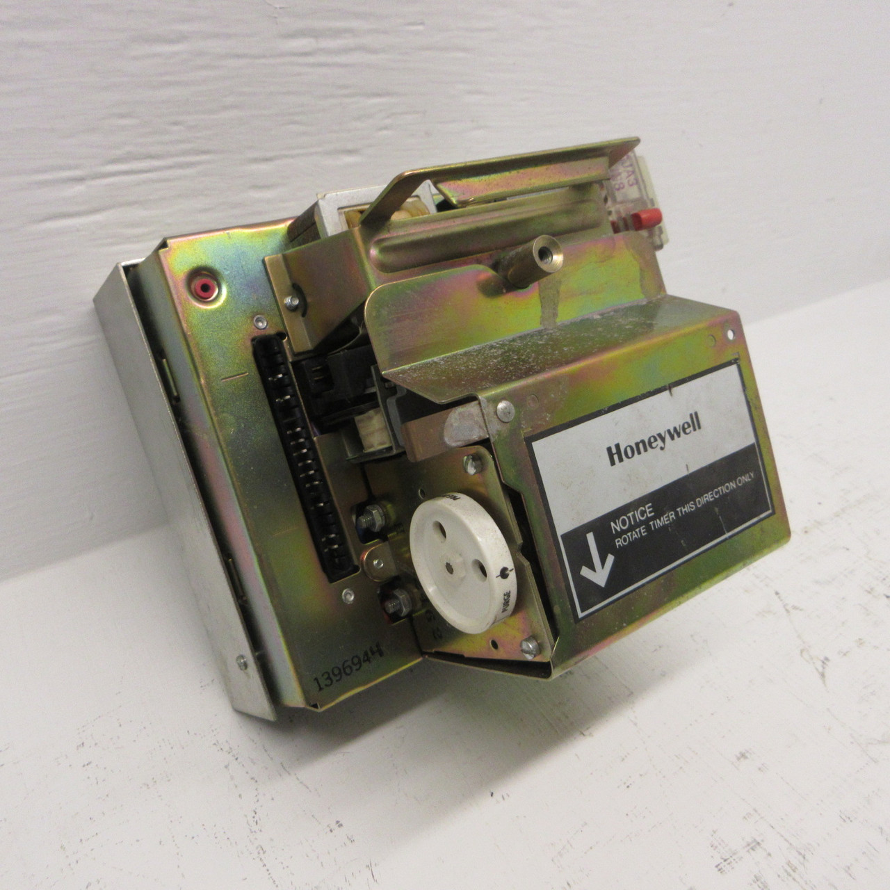 Honeywell R4140L-1014 Flame Programmer Controller Fire Safety Module R4140L10142 (AH1469-1)