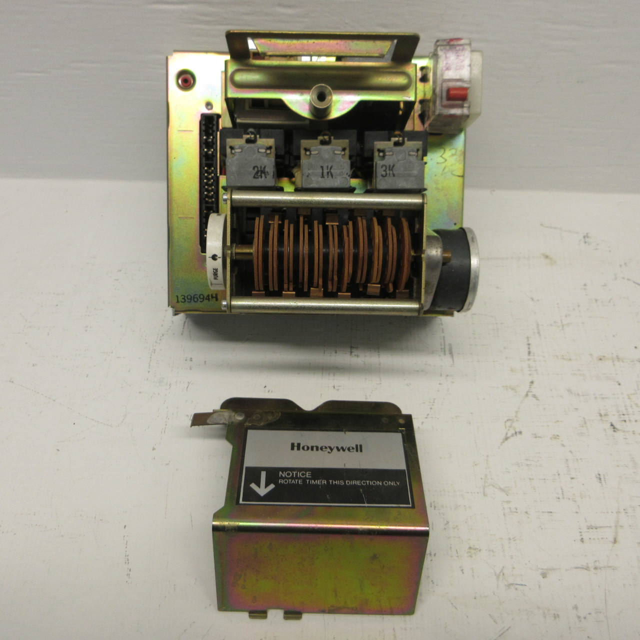 Honeywell R4140L-1014 Flame Programmer Controller Fire Safety Module R4140L10142 (AH1469-1)