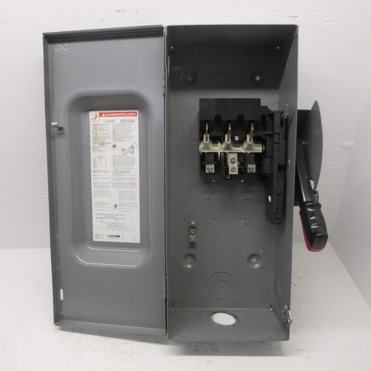 Square D HU363 100A 600V Non-Fusible Safety Switch Disconnect 100 Amp HU-363 F05 (AH1472-1)