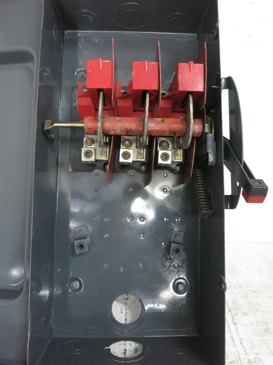 Square D HU364 200A 600V Non-Fusible Safety Switch Disconnect 200 Amp HU-364 E1 (DW8400-1)