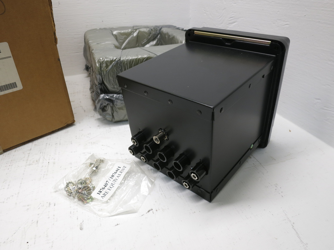NEW ABB 264C900A06 Type CO-8 HILO Overcurrent Relay 1-12 Amp 60 Hz CO8HILO (DW8406-1)