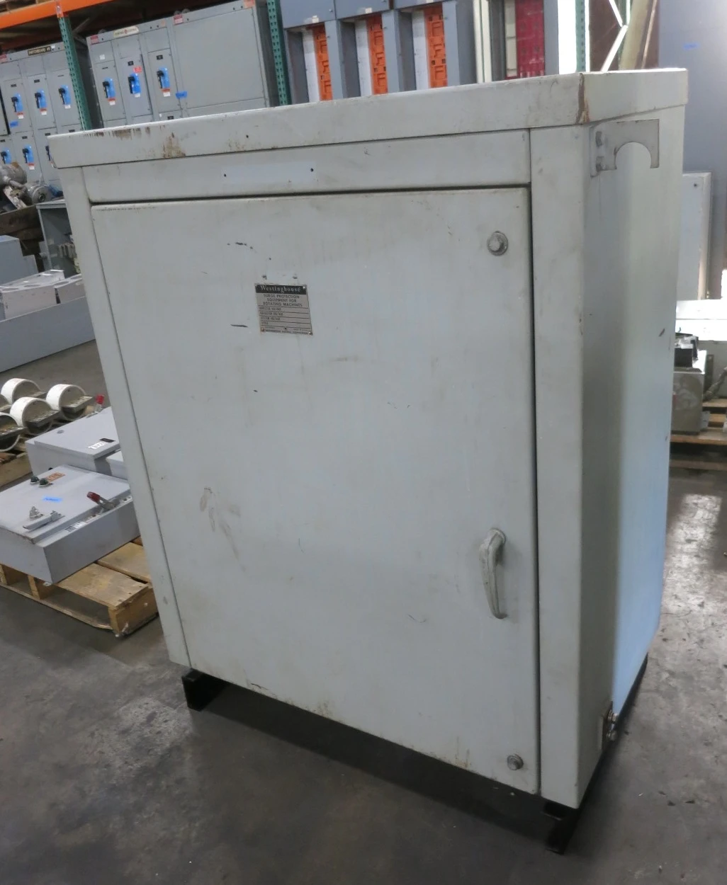 Image of Westinghouse 367C025G02 Surge Protection Equipment DV Capacitor CPL Arrester