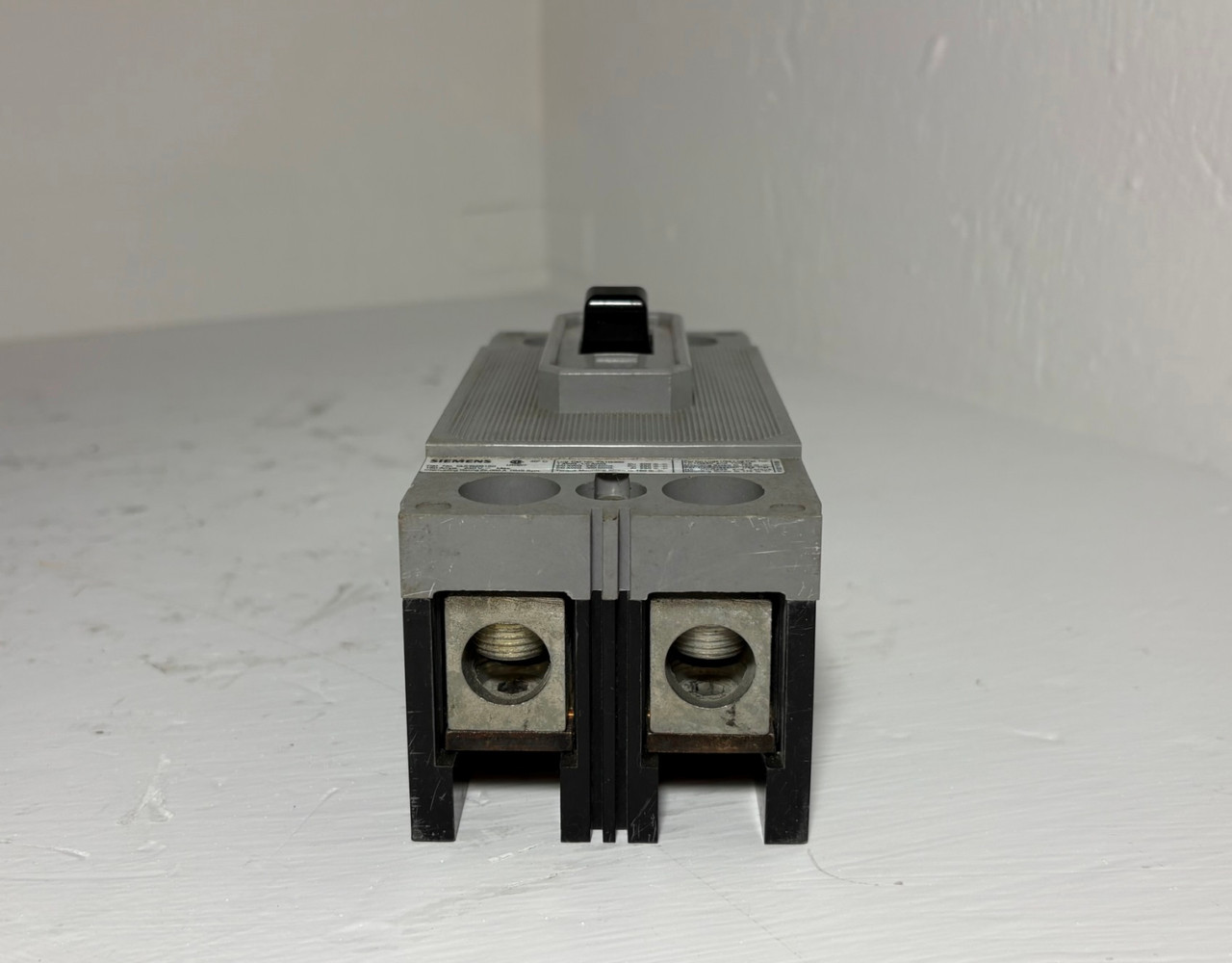 Siemens QJH22B150 150A 2 Pole Circuit Breaker Gray 22ka @ 240V ITE 150 Amp 2P (EM5982-1)