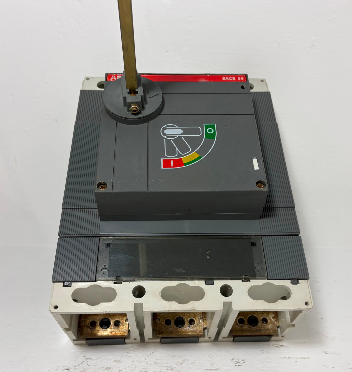 ABB S6H-D 600A Molded Case Switch SACE S6 w/ Aux Type S6H 600V 3P S6HD 600 Amp (EM5983-1)