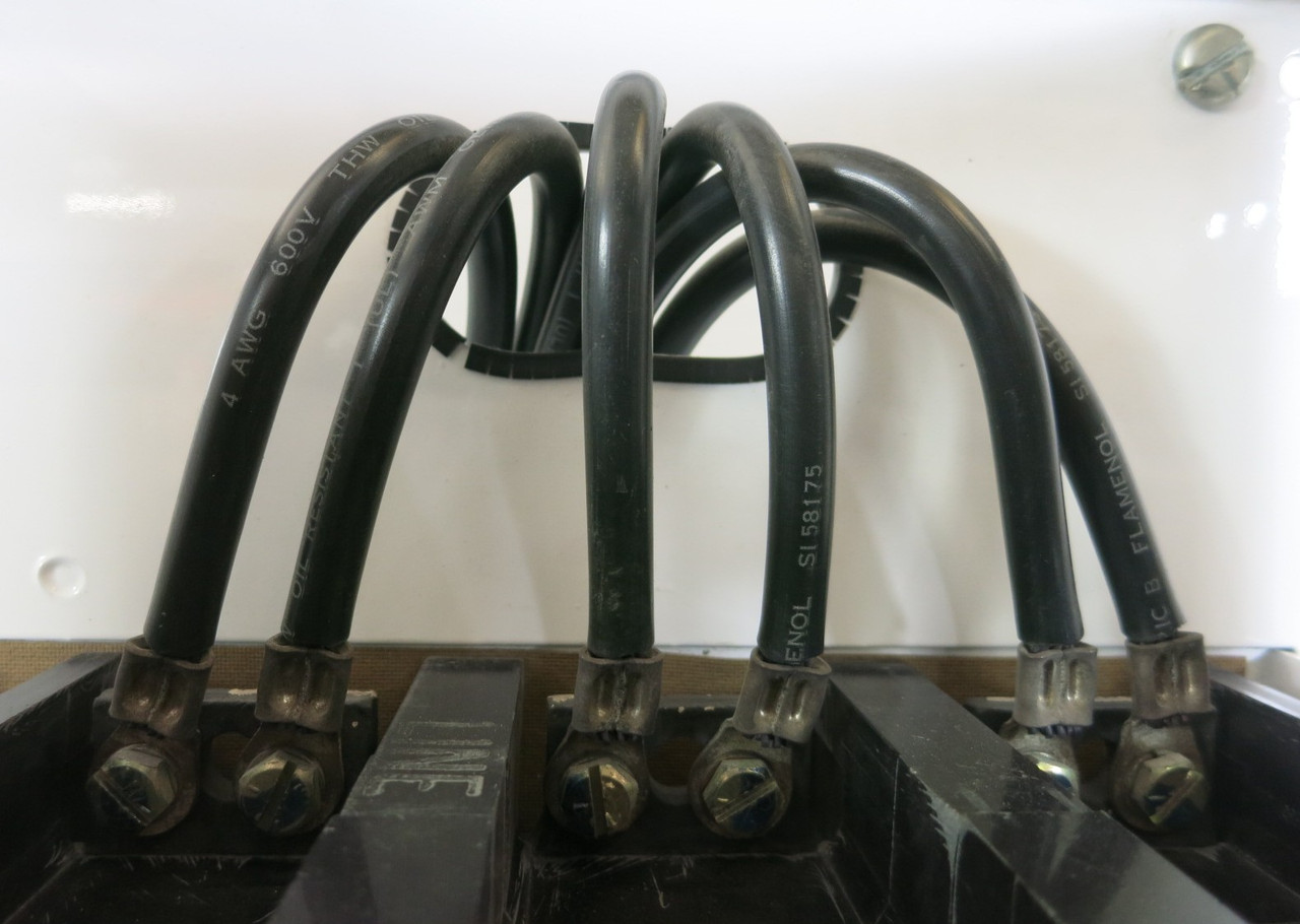 General Electric GE 8000 200A Tri-Break Breaker 30" MCC Feeder Bucket 200 Amp (BJ1147-1)