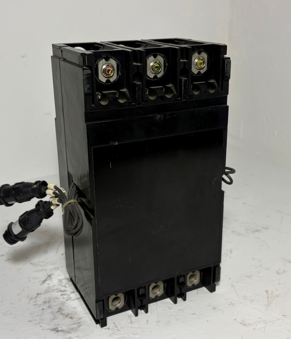 3rd Image of EM5987