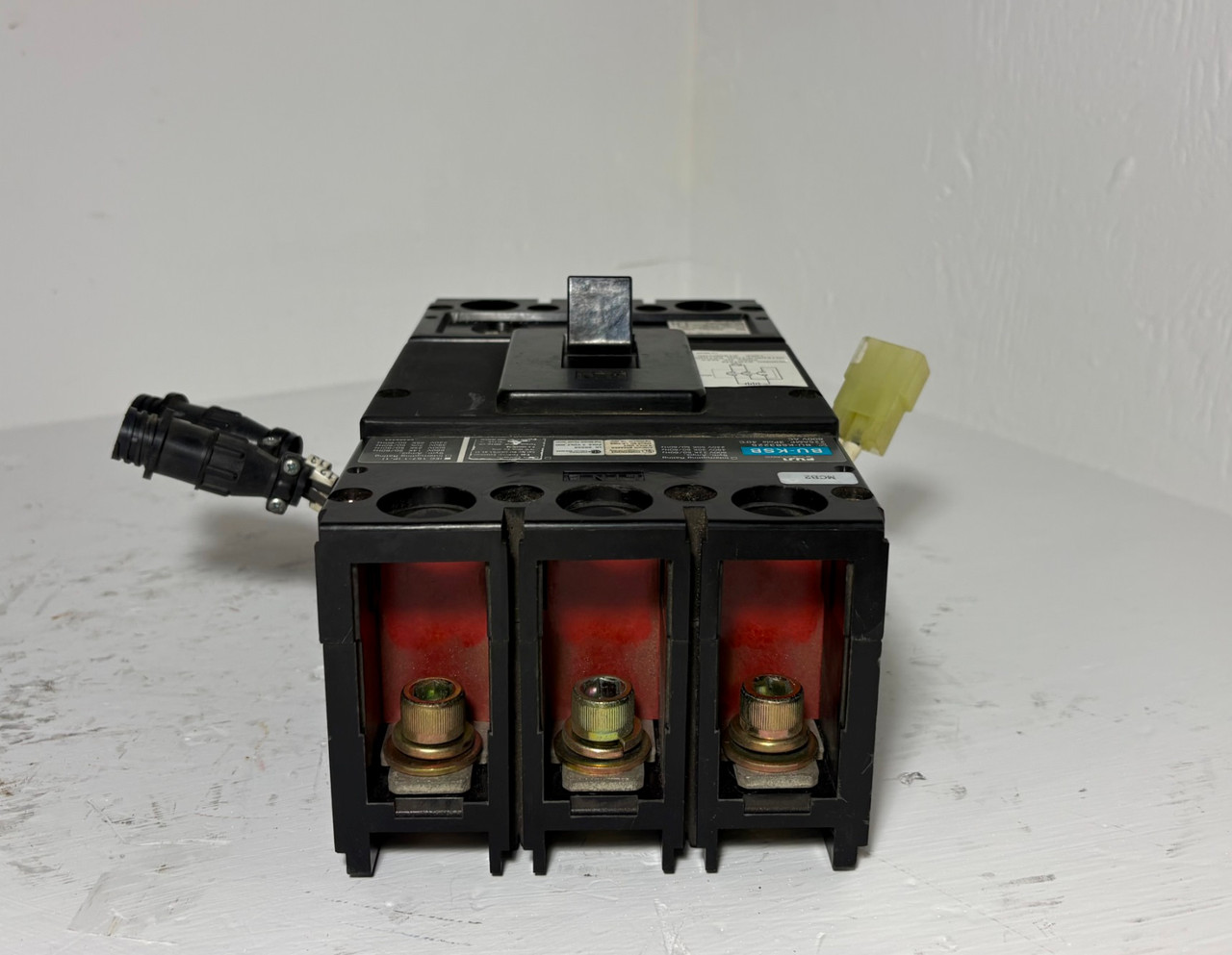 Fuji Electric BU-KSB3225 225A Circuit Breaker Shunt Aux BU-KSB BUKSB3225 225 Amp (EM5987-1)