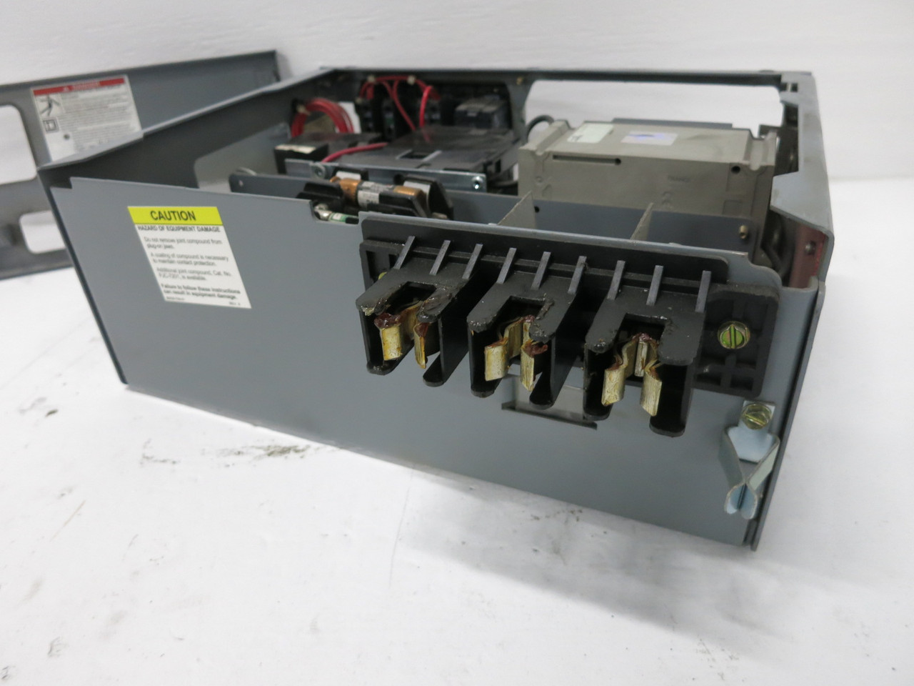 Square D Model 6 15A Breaker Size 1 Starter 6" Compact MCC Bucket 15 Amp GJL (DW8429-35)