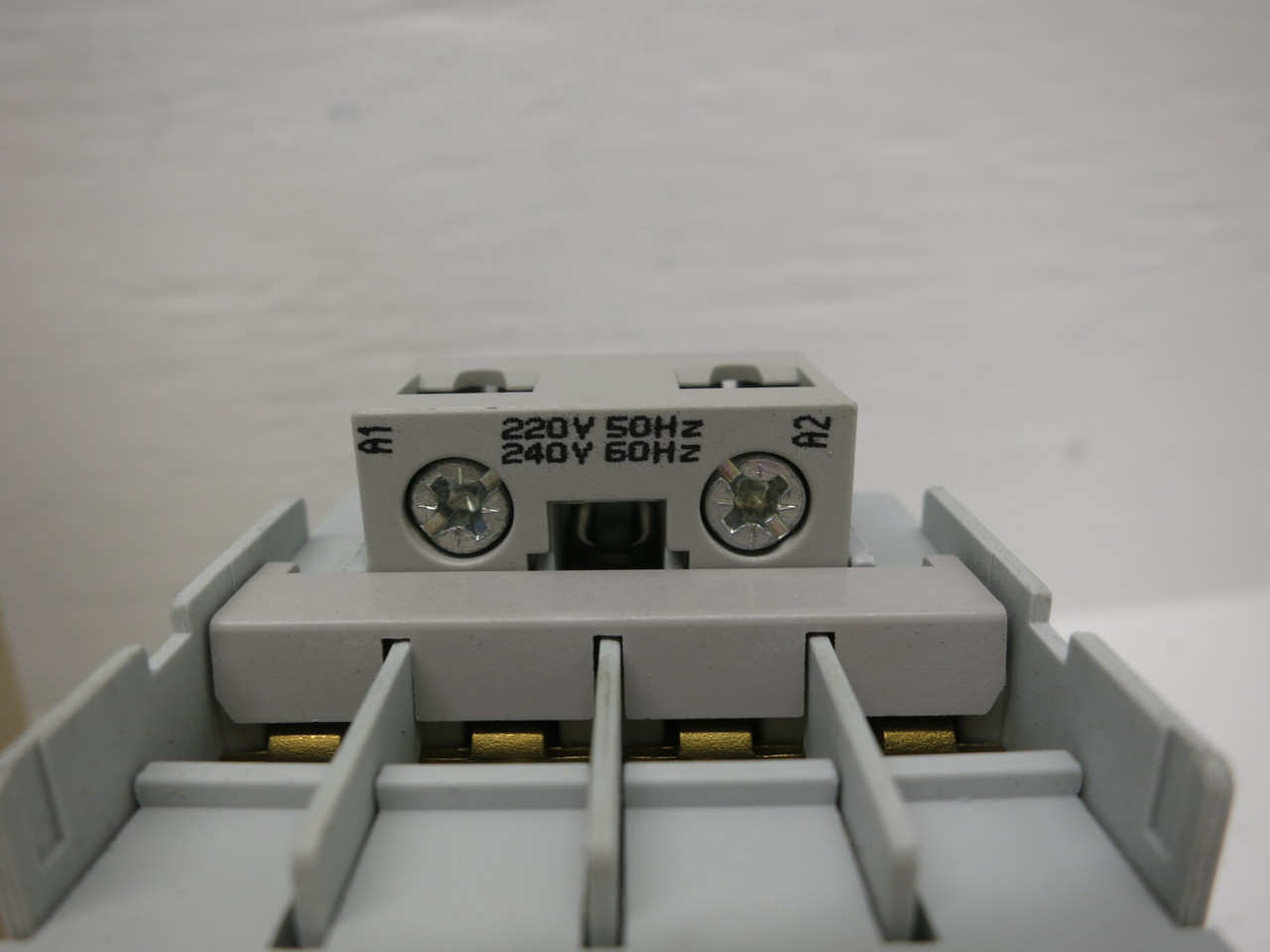 NEW Allen Bradley 100-C12A10 C12 Motor Contactor 240V Coil 100-C12*A10 7.5 HP (DW8432-1)