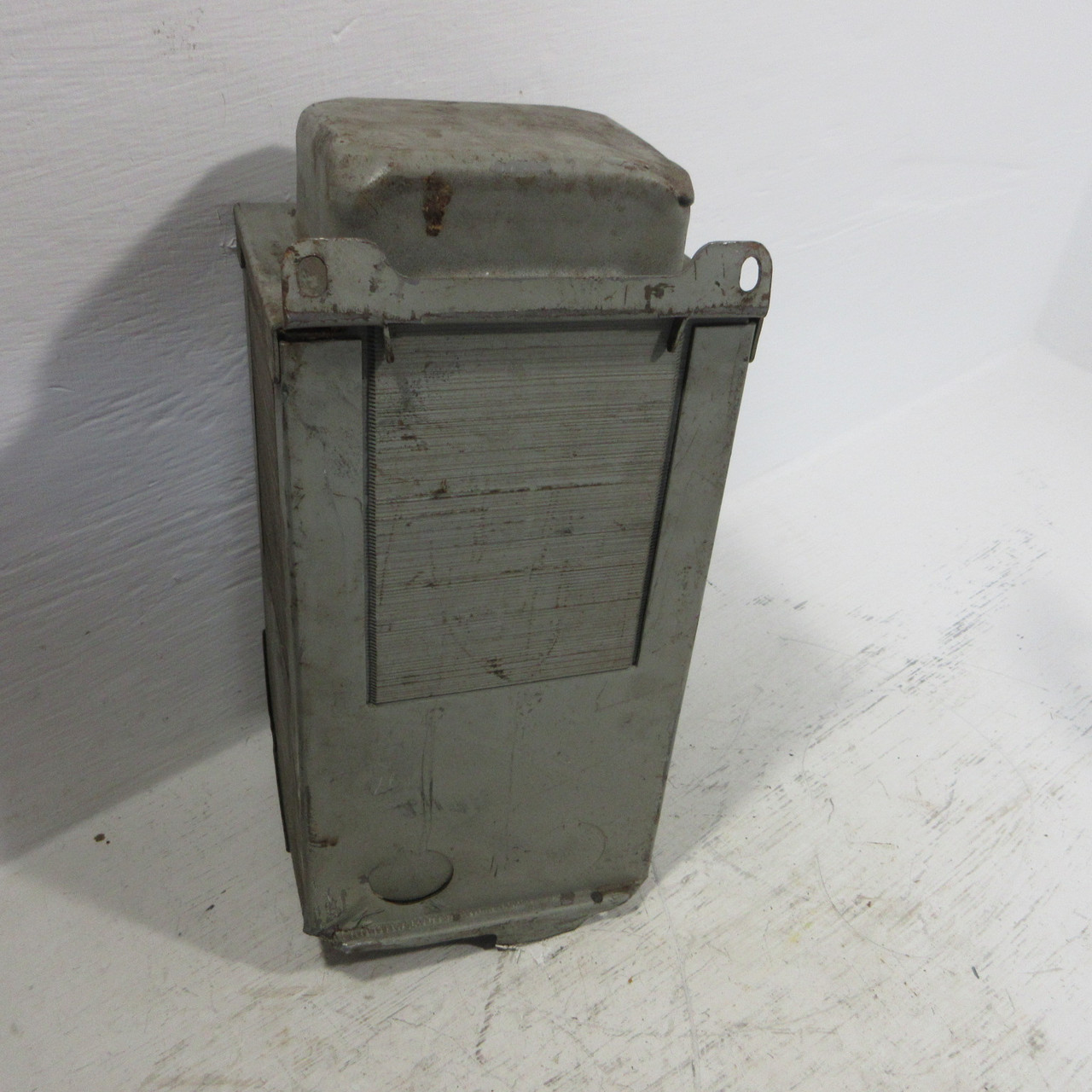 GE 3 kVA 600V to 120/240V Dry Type 1PH Transformer 9T51Y73 Single Phase 540 570 (AH1503-2)