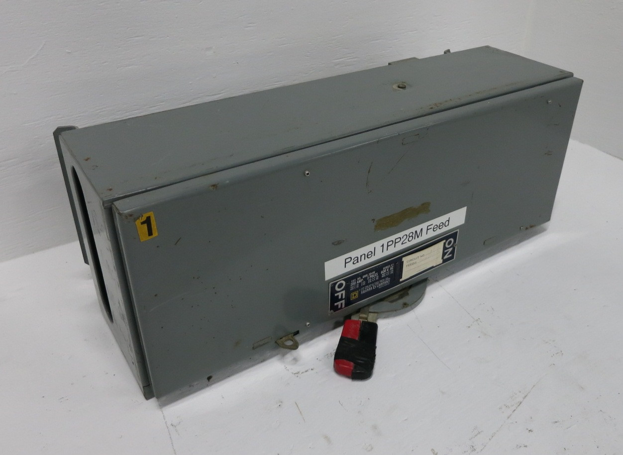 Square D QMB-364W 200A 600V QMB Fusible Panelboard Switch QMB364W 200 Amp E1 (DW8441-1)