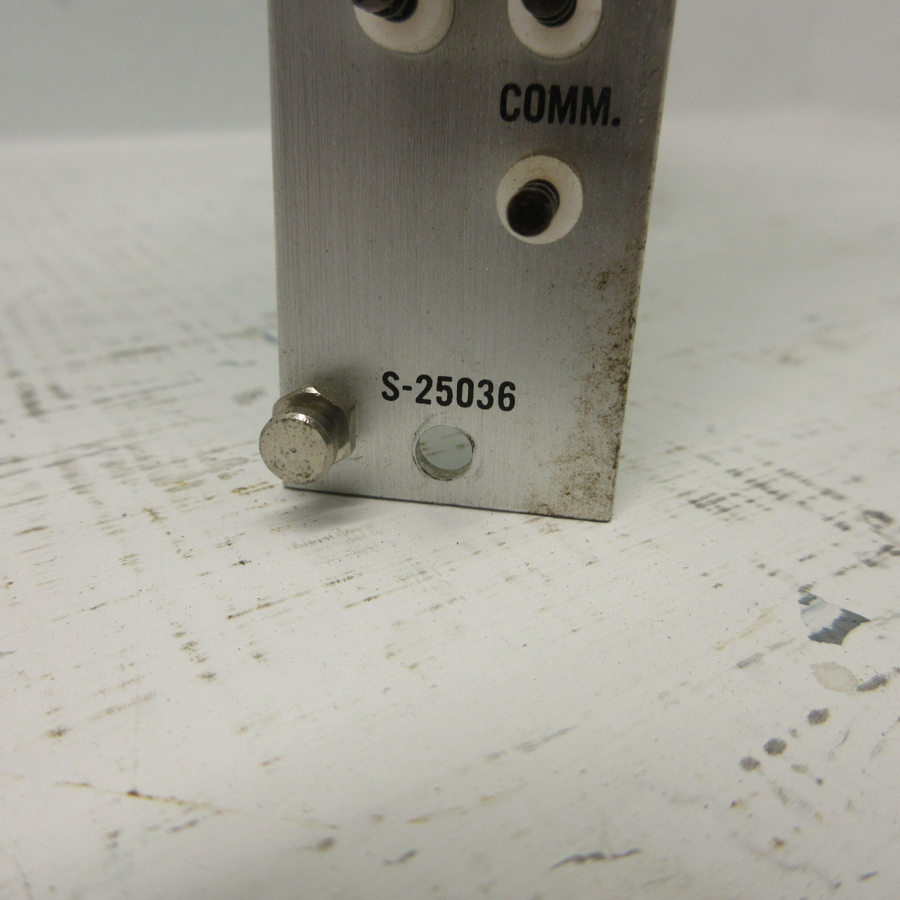 3rd Image of AH1521
