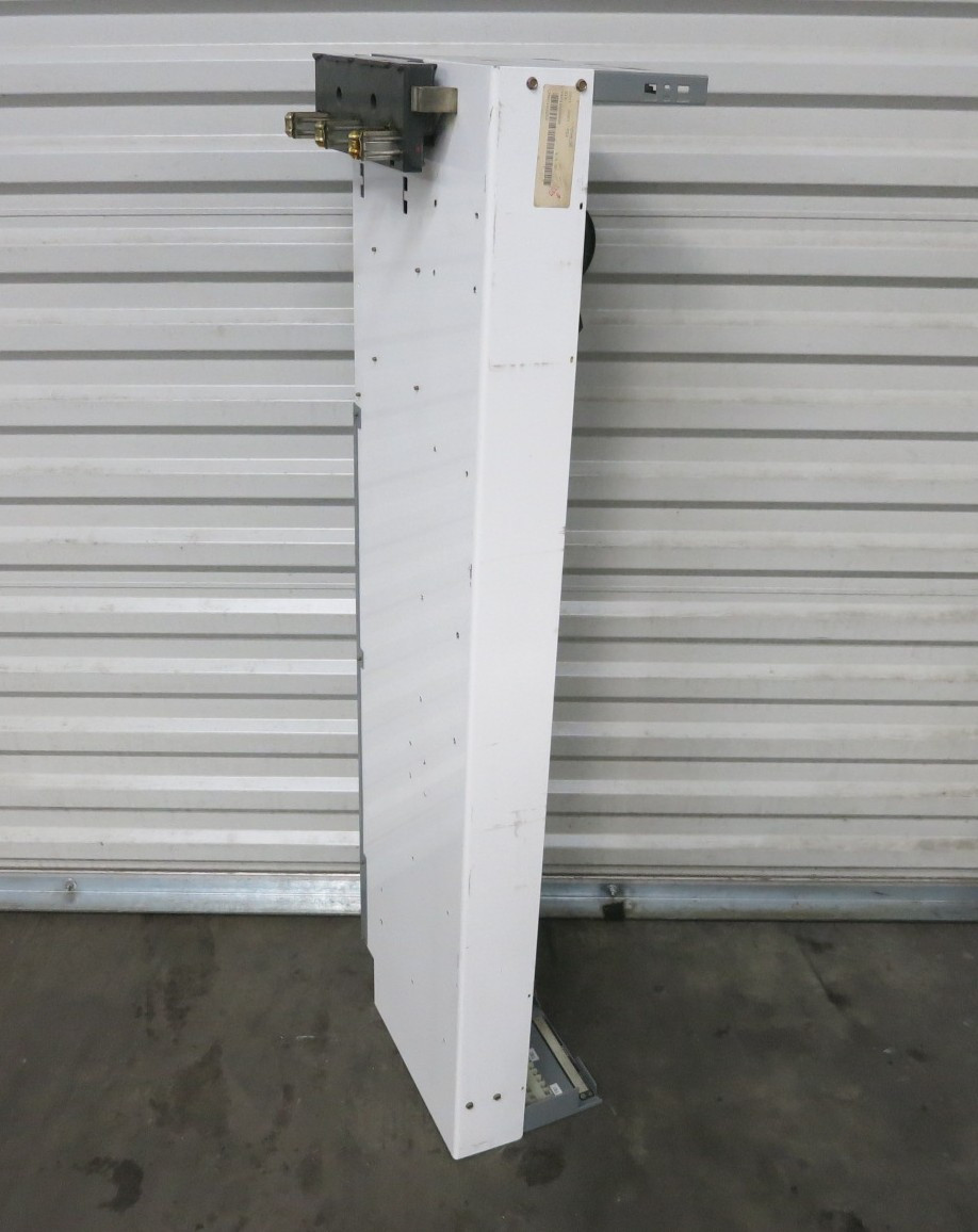 Allen Bradley 2100 Centerline 200 Amp Fusible Feeder 52" MCC Bucket 200A (BJ1131-4)