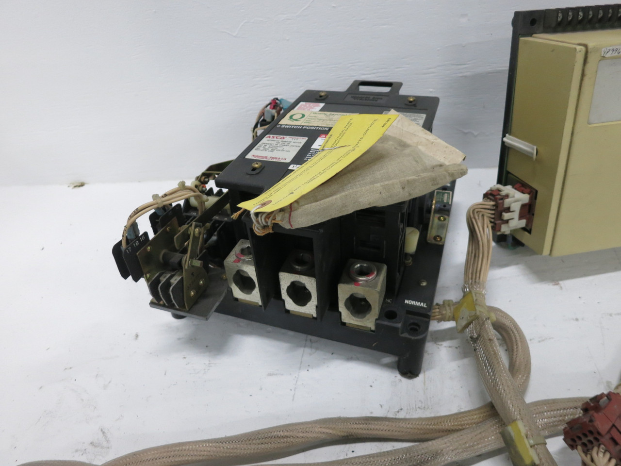 ASCO E940326097 260A 480V Automatic Transfer Switch Bulletin 940 260 Amp ATS (DW8453-1)