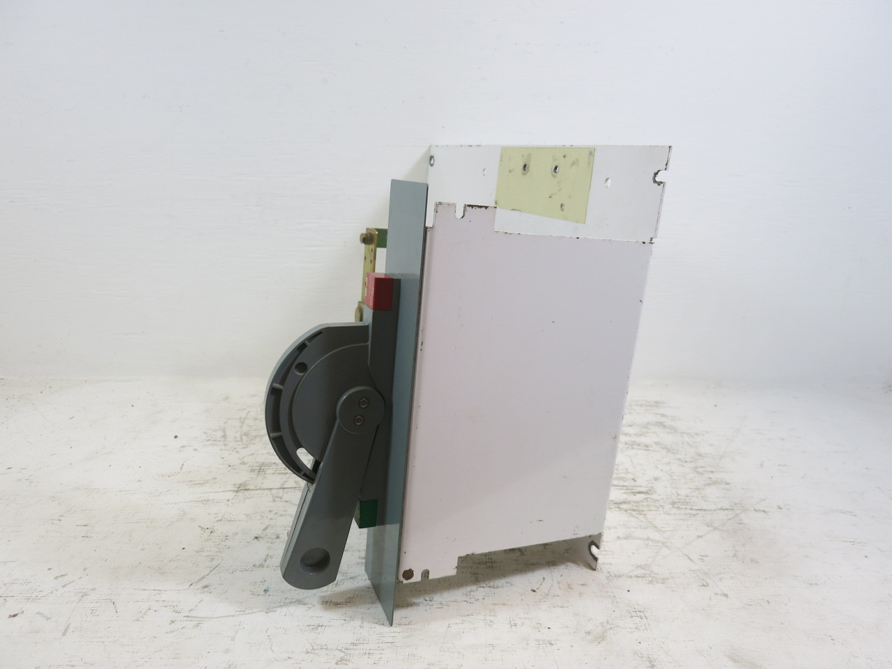 Allen Bradley 2100 800 to 1200A Main Breaker Feeder MCC Bucket Disconnect Switch (BJ1159-1)