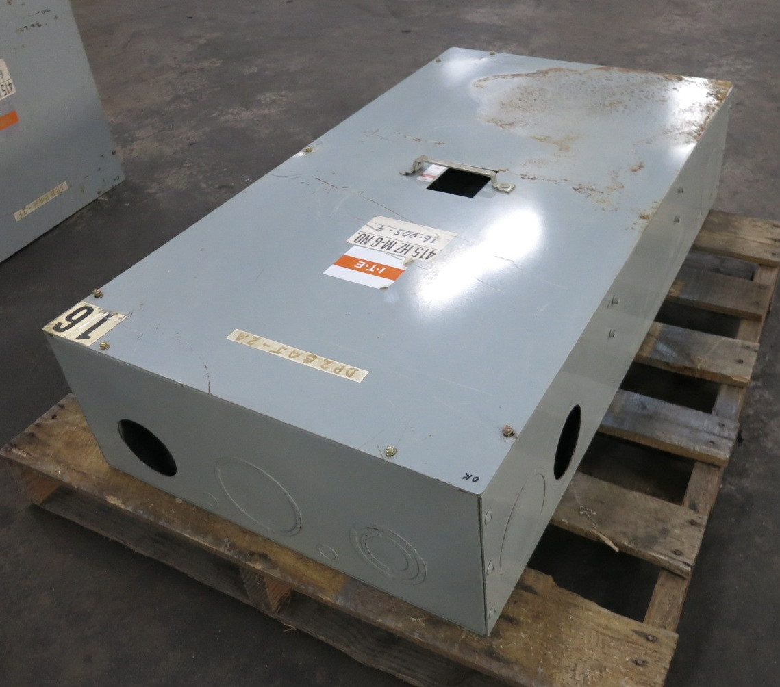 ITE J6N1 400A 600V Circuit Breaker Enclosure Siemens 400 Amp JD2 JJ6 JL6 HJ6 (DW8452-5)