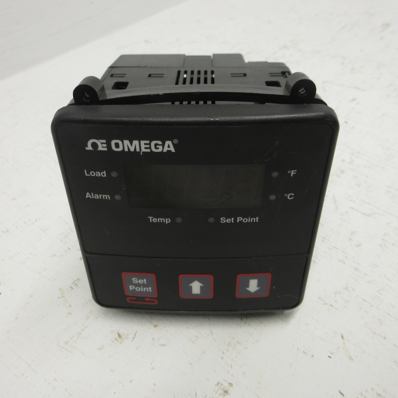 Omega Engineering Inc CN2110-R20-AL Temperature Controller Panel Mount 120/240V (AH1543-1)