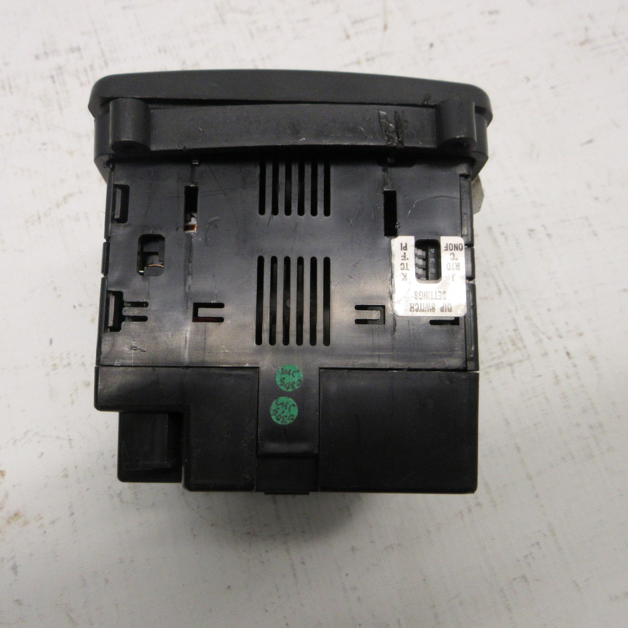 Omega Engineering Inc CN2110-R20-AL Temperature Controller Panel Mount 120/240V (AH1543-1)