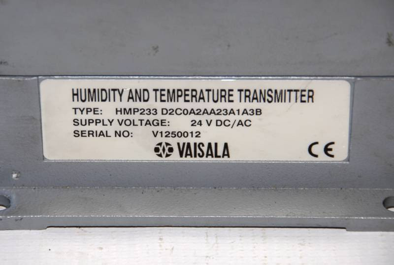 Vaisala HMP233-D2C0A2AA23A1A3B Humidity and Temperature Transmitter 24 VDC / VAC (EBI4884-5)