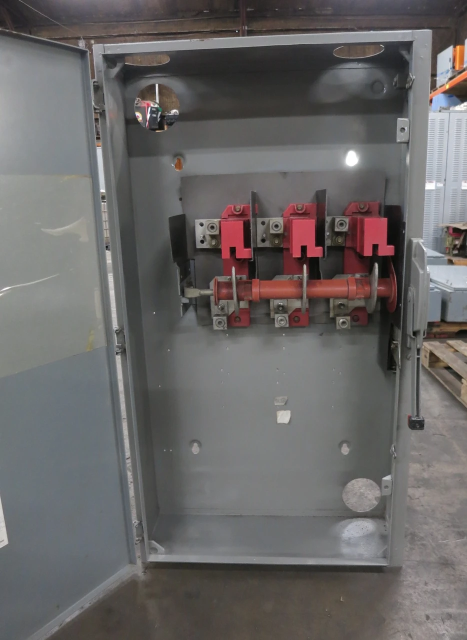 Square D HU365 400A 600V Non-Fusible Safety Switch Disconnect 400 Amp HU-365 (DW8508-1)