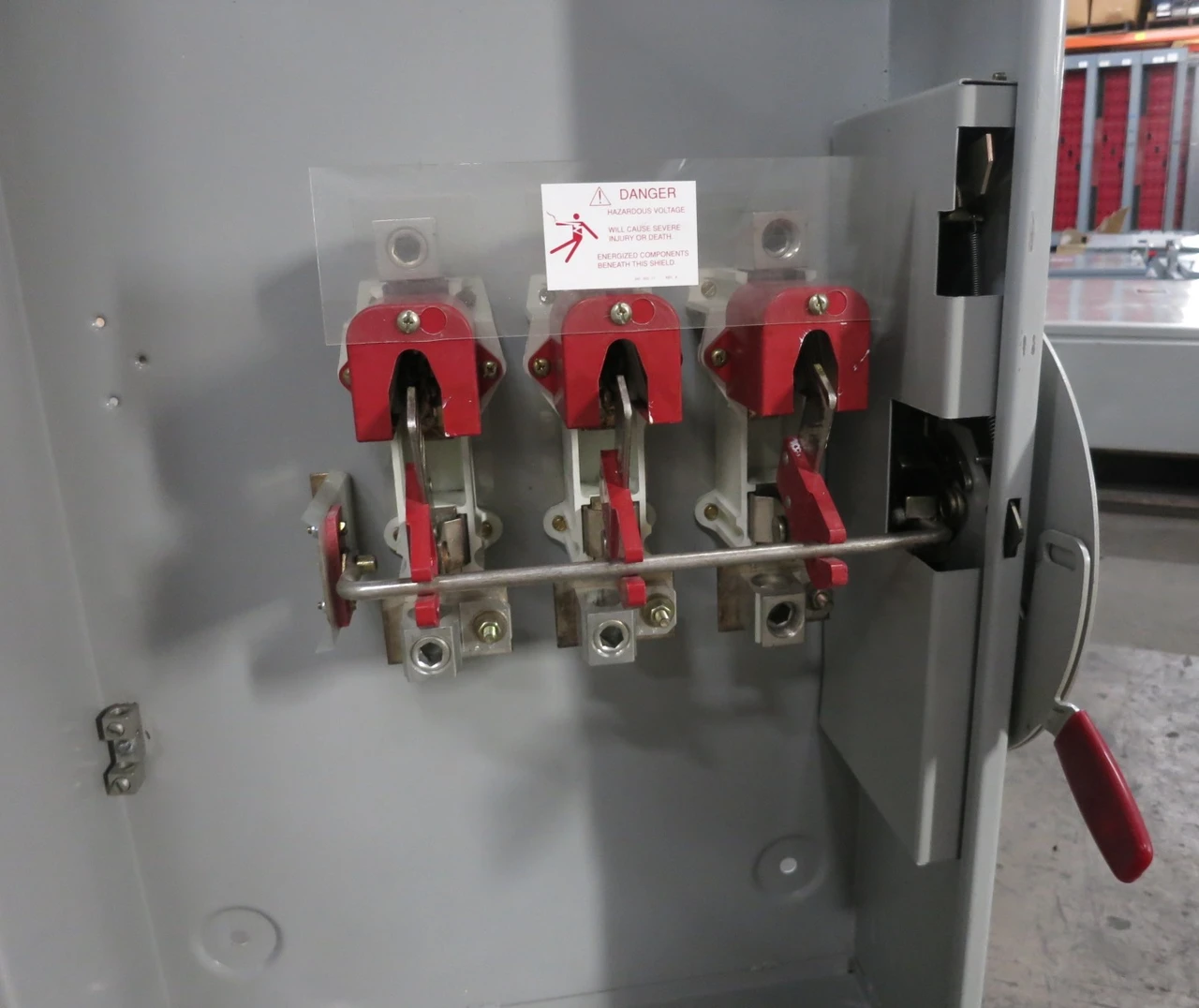 Challenger H365NFC 400A 600V Non-Fusible Safety Switch Disconnect 400 Amp (DW8507-2)