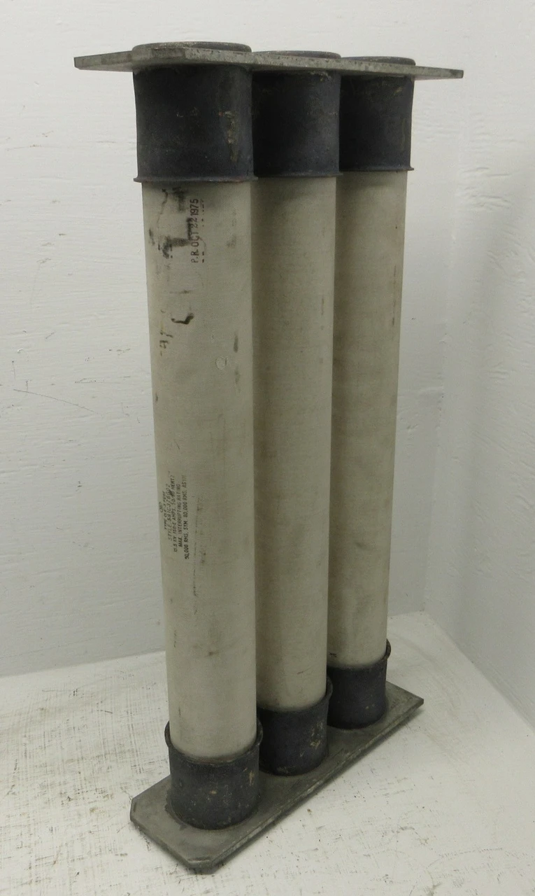 Westinghouse 591C376G02 Fuse Type CLE-3 150-E Amp 15.5KV 3 Pole 50/60HZ 1975 (AH1569-3)