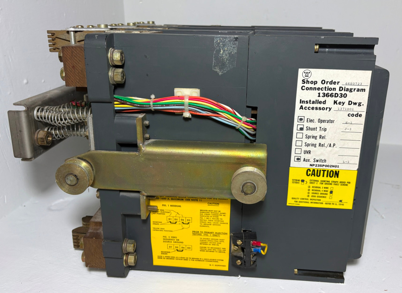 Westinghouse SPB 100 800A LSIG Drawout EO Pow-R Breaker 300 Amp Plug 480V DO (EM5995-1)
