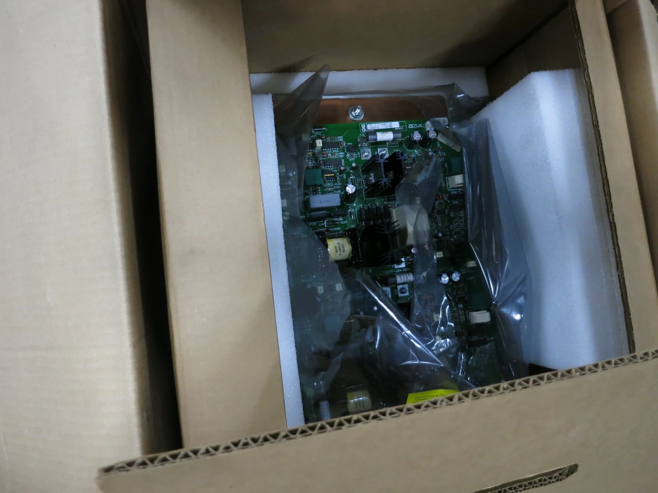 NEW MGE 72-130073-01 Rev B00 UPS Inverter Power Assembly Module APC (DW8541-1)
