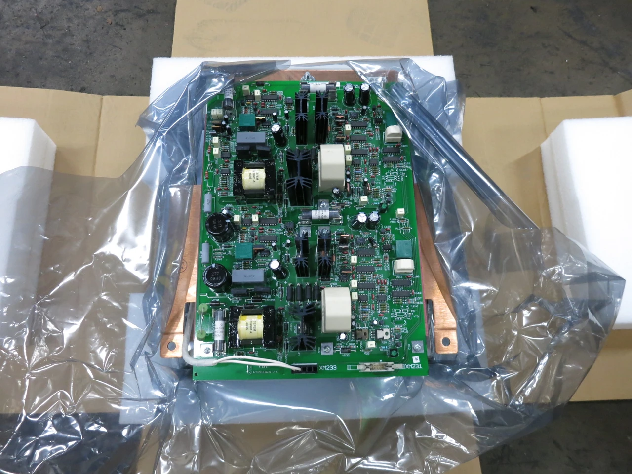 NEW MGE 72-130073-01 Rev B00 UPS Inverter Power Assembly Module APC (DW8541-1)