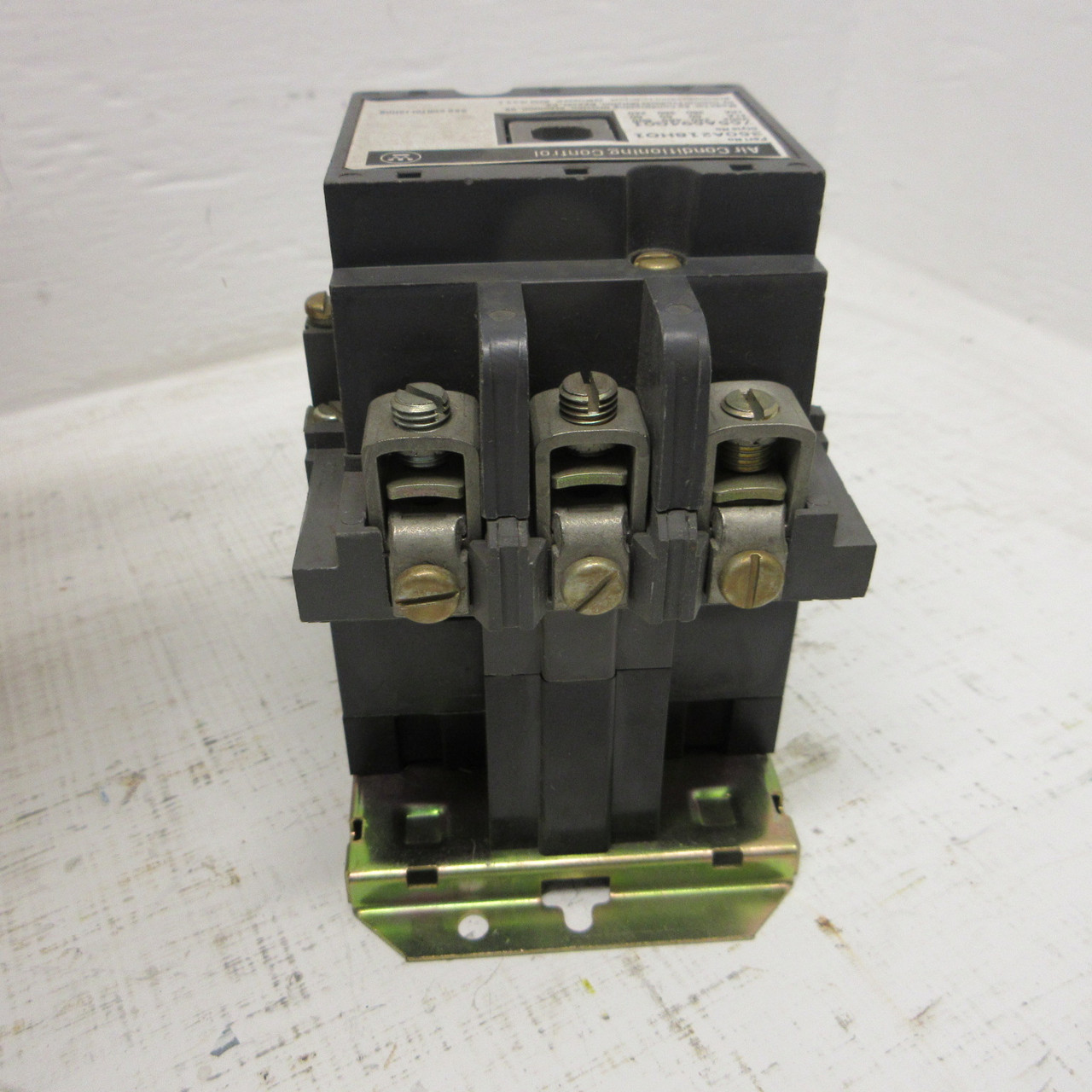 NEW Westinghouse 350A218H01 AC Control Contactor (208/220V Coil) 765A694G01 NIB (AH1579-1)